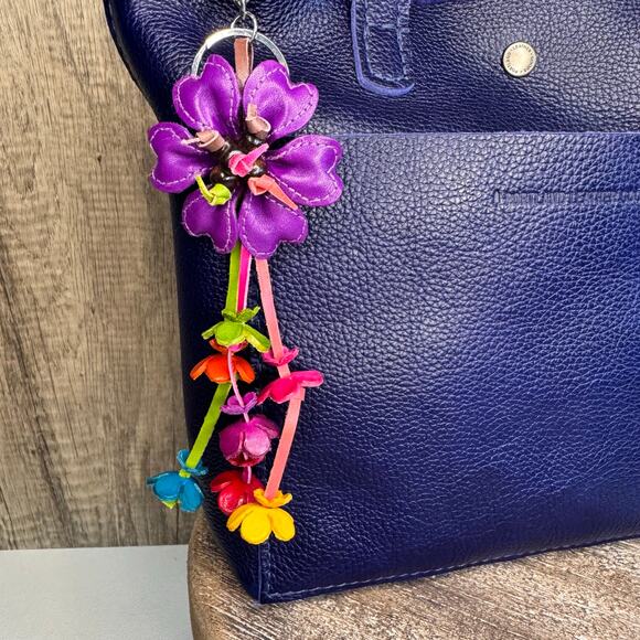 Leather Flower Purse Charm Genuine Leather Bag Charm NEW FAST SHIP - Picture 1 of 6